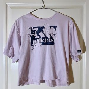 ADIDAS cropped light lavender colour t-shirt size L